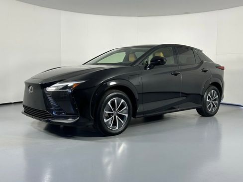 Used 2023 Lexus RZ 450e Premium w/ Technology Package image 3