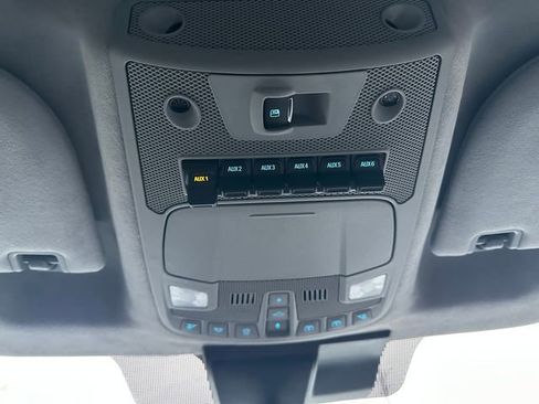 Used 2022 Ford F350 Limited w/ FX4 Off-Road Package image 3