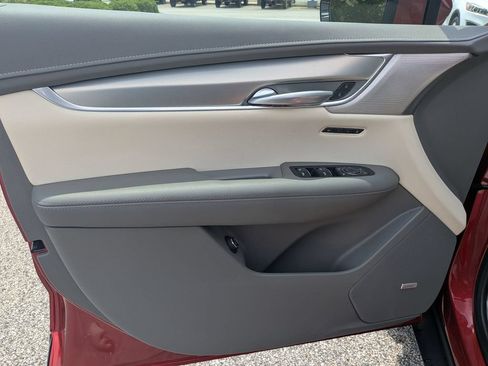 Used 2024 Cadillac XT5 Premium Luxury w/ Technology Package FWD image 13