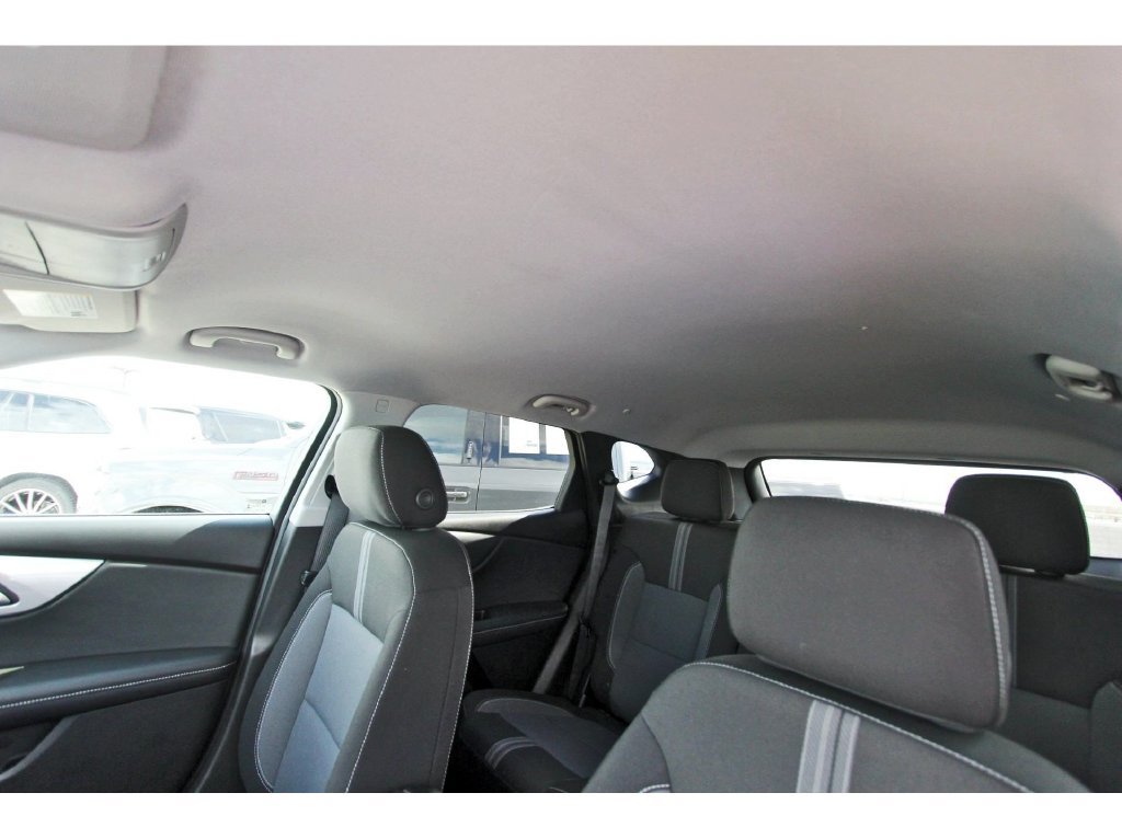Used 2024 Chevrolet Blazer LT w/ Convenience Package FWD image 27