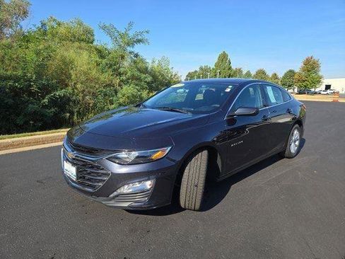 Used 2023 Chevrolet Malibu LT FWD image 4