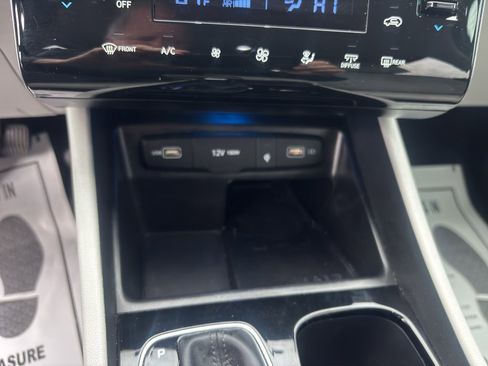 Used 2023 Hyundai Tucson SEL w/ Convenience Package image 18