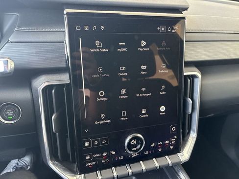 Certified 2025 GMC Acadia Elevation FWD image 13