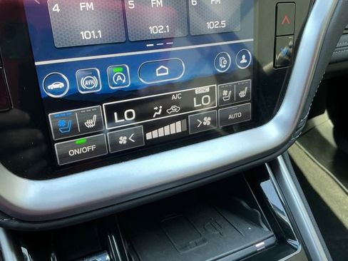 Certified 2023 Subaru Outback Touring XT AWD/4WD image 24