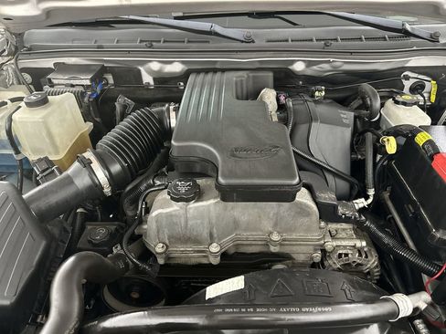 Used 2012 Chevrolet Colorado LT image 27