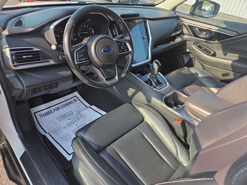 Used 2023 Subaru Outback Limited image 13