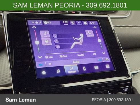 New 2025 Jeep Grand Cherokee Altitude image 15