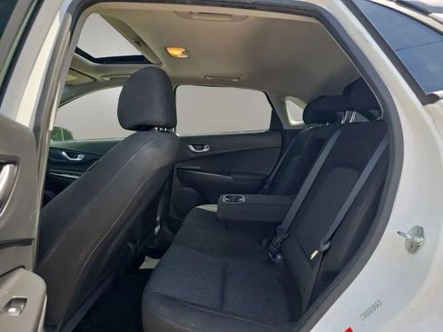 Used 2022 Hyundai Kona SEL w/ Convenience Package FWD image 37