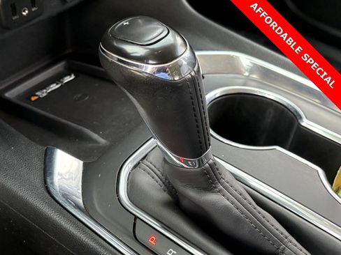 Used 2019 Chevrolet Traverse Premier w/ Redline Edition image 20