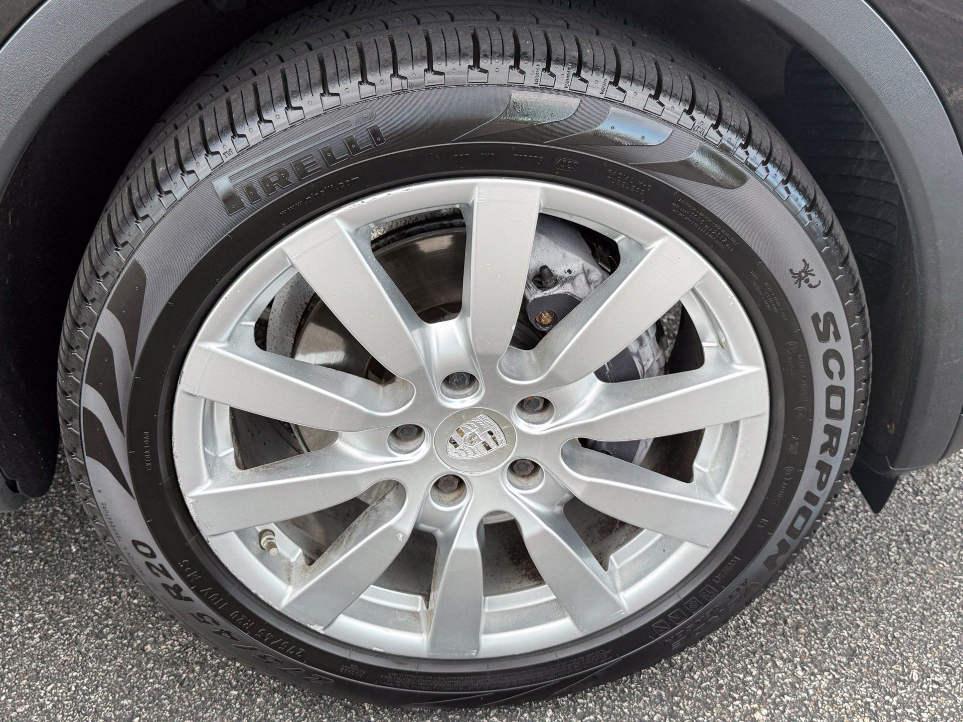 Used 2015 Porsche Cayenne Diesel AWD/4WD image 46