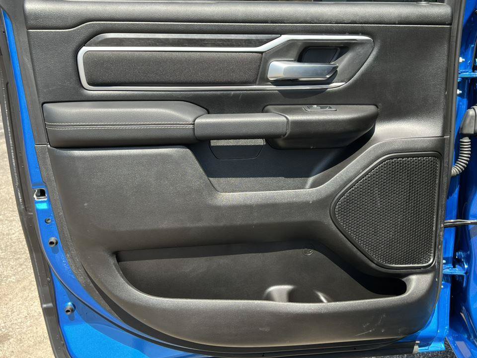 Used 2023 RAM 1500 Big Horn AWD/4WD image 30