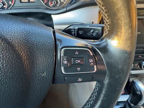 Used 2012 Volkswagen Passat TDI SE image 24