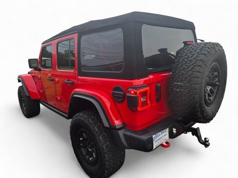 Used 2022 Jeep Wrangler Unlimited Rubicon w/ Xtreme Recon 35" Tire Package image 3