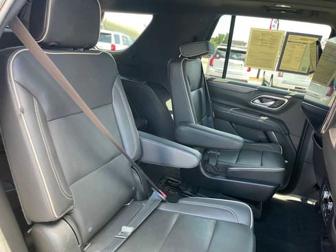 Used 2021 GMC Yukon SLT w/ SLT Luxury Plus Package AWD/4WD image 24