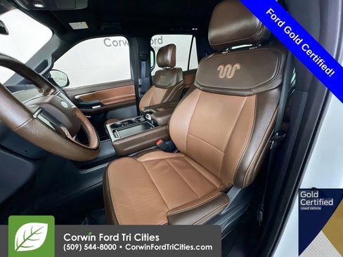 Used 2025 Ford Expedition Max King Ranch image 25