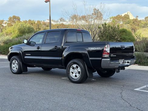Used 2013 Toyota Tacoma PreRunner image 4