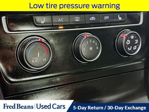 Used 2016 Volkswagen GTI SE w/ Lighting Package (SEL) FWD image 19