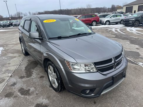 Used 2012 Dodge Journey R/T w/ Driver Convenience Group image 3