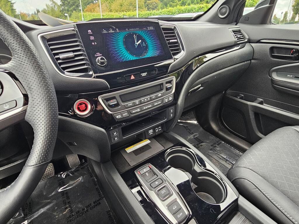 Certified 2023 Honda Passport Elite image 32