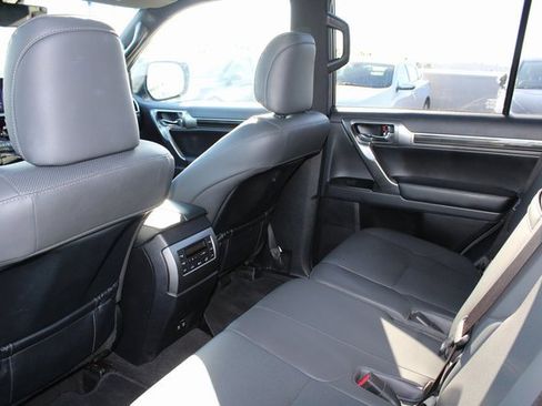 Certified 2023 Lexus GX 460 Premium image 10