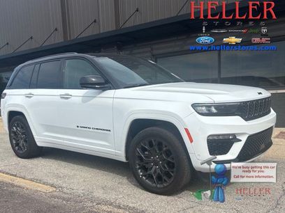 Used 2025 Jeep Grand Cherokee Summit w/ Obsidian Package
