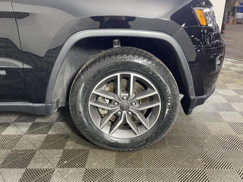 Used 2022 Jeep Grand Cherokee Limited w/ Tech Group image 8