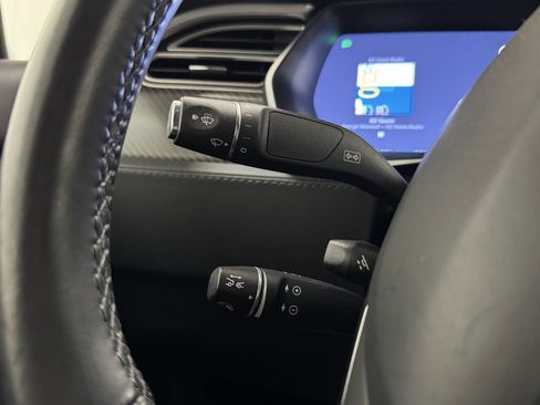 Used 2016 Tesla Model X P100D image 30