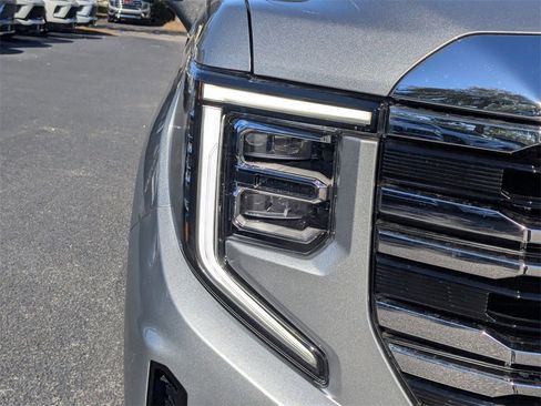 New 2026 GMC Sierra 1500 SLT w/ SLT Premium Plus Package image 10