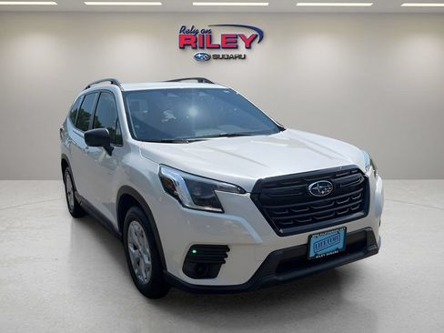 Certified 2023 Subaru Forester AWD/4WD image 7
