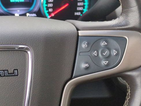 Used 2019 GMC Yukon XL Denali w/ Denali Ultimate Package image 28