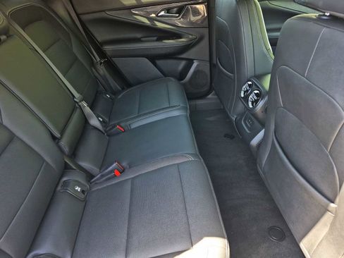 Used 2024 Chevrolet Blazer EV LT AWD/4WD image 17