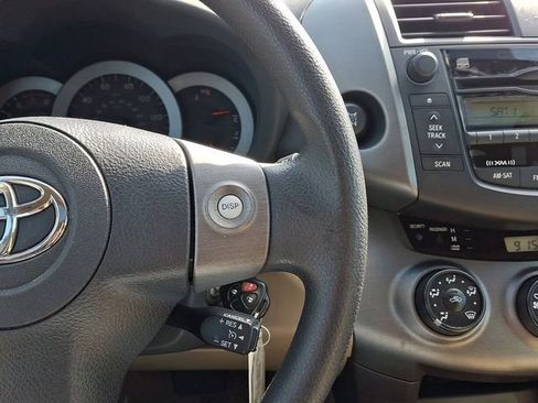 Used 2011 Toyota RAV4 4WD w/ Upgrade Value Pkg image 21