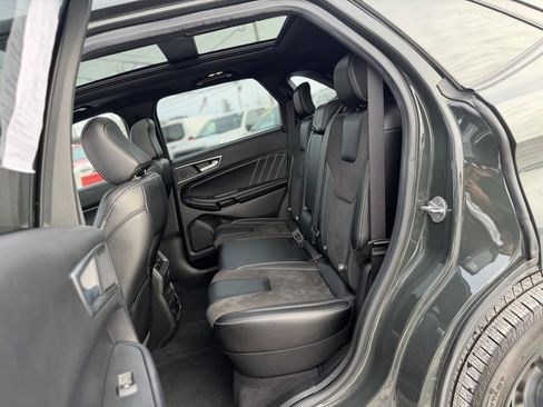 Certified 2022 Ford Edge ST w/ Equipment Group 401A image 12