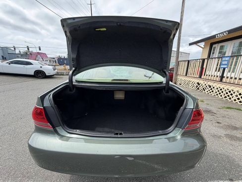 Used 2005 Lexus ES 330 w/ Preferred Accessory Pkg FWD image 18