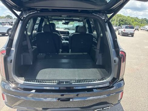Used 2024 Kia Telluride SX Prestige X-Line AWD/4WD image 11
