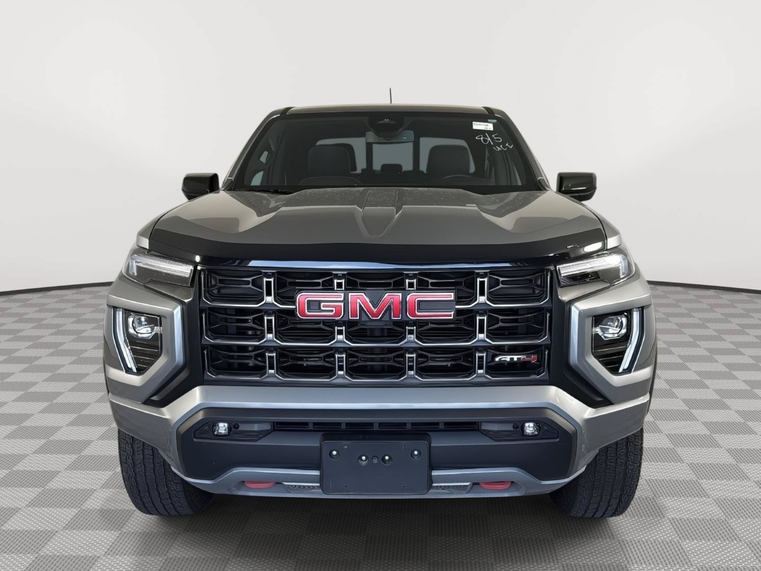Used 2026 GMC Canyon AT4 w/ AT4 Premium Package AWD/4WD image 2