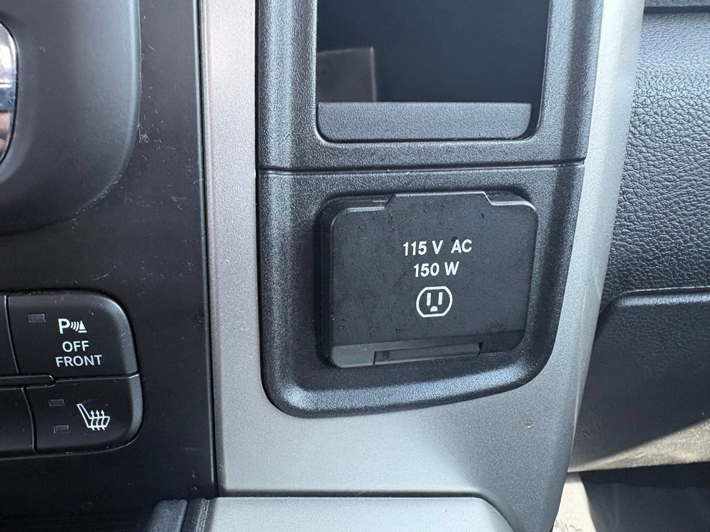 Used 2017 RAM 1500 Lone Star RWD image 30