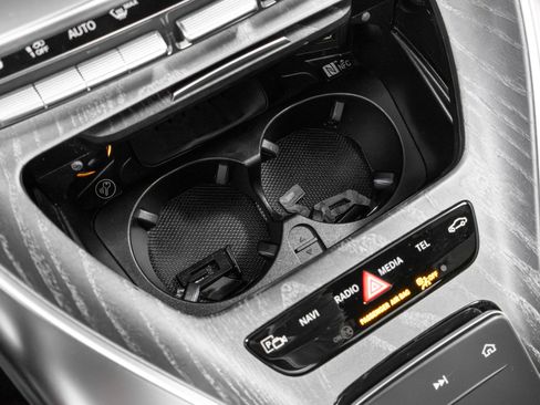 Used 2019 Mercedes-Benz AMG GT 63 S w/ Driver Assistance Package image 69