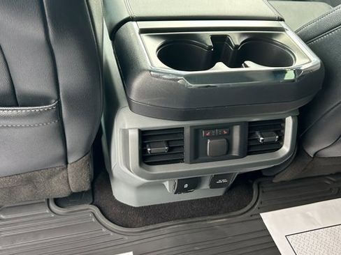 Used 2022 Ford F150 Lariat w/ Equipment Group 502A High image 37