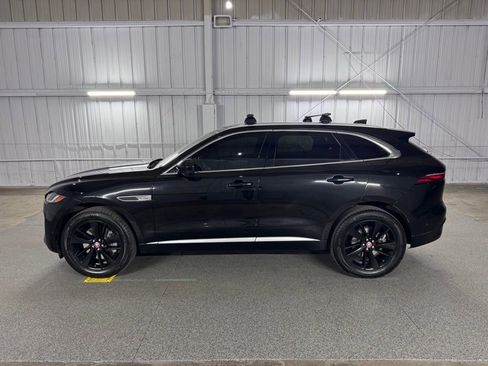 Used 2021 Jaguar F-PACE R-Dynamic S AWD/4WD image 22
