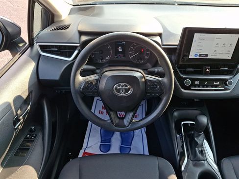 Used 2025 Toyota Corolla LE w/ LE Premium Package FWD image 12