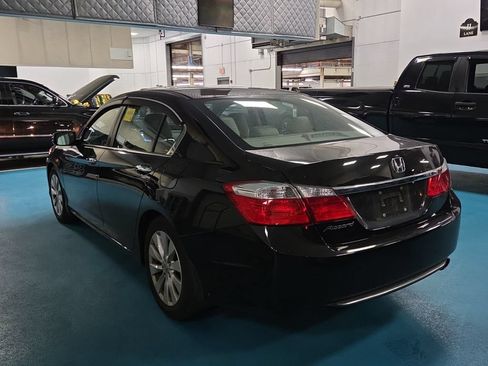Used 2014 Honda Accord EX image 5