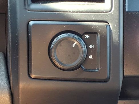 Used 2020 Ford F150 XL w/ Equipment Group 101A Mid AWD/4WD image 17