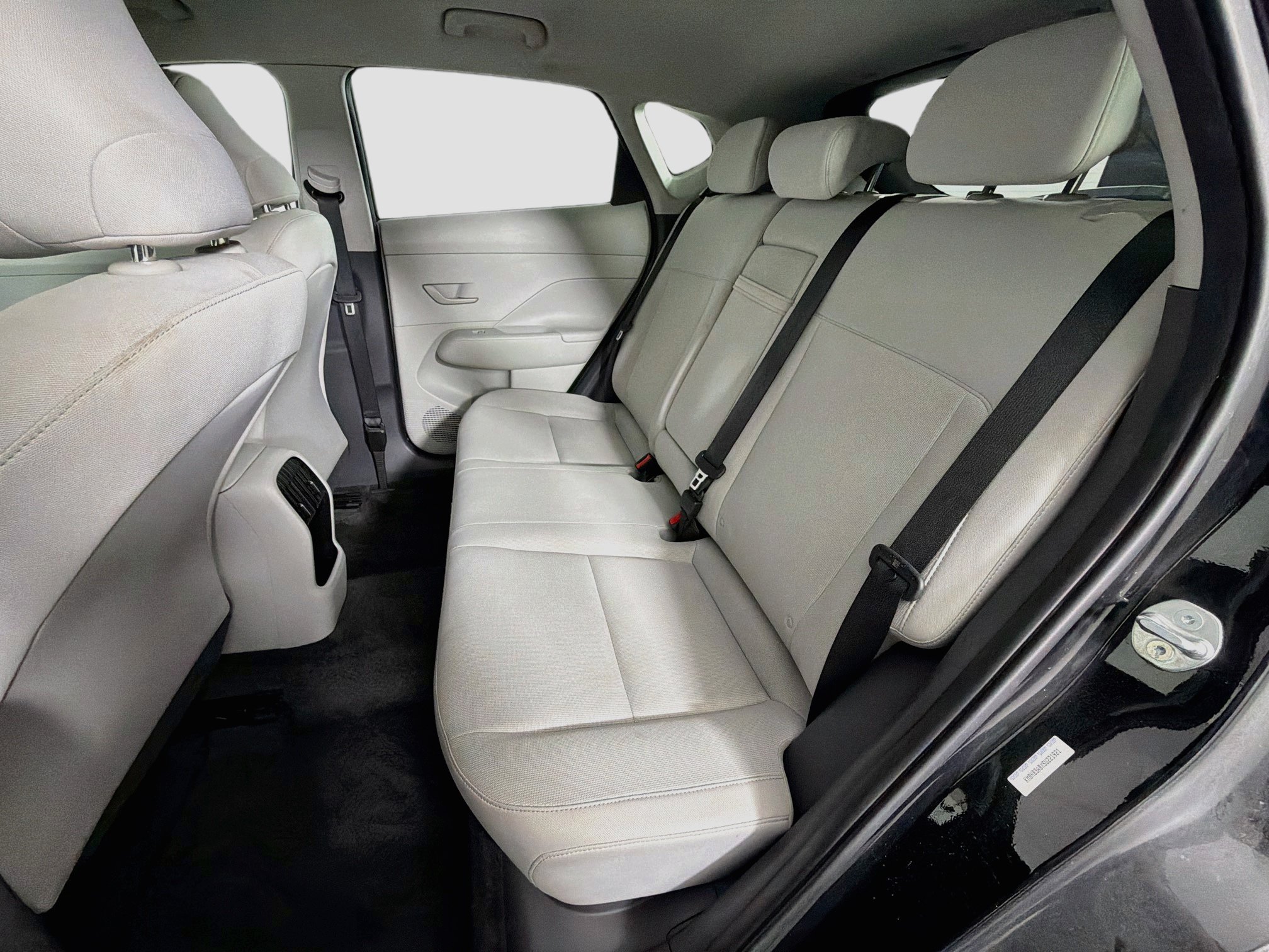 Used 2025 Hyundai Kona SEL FWD image 27