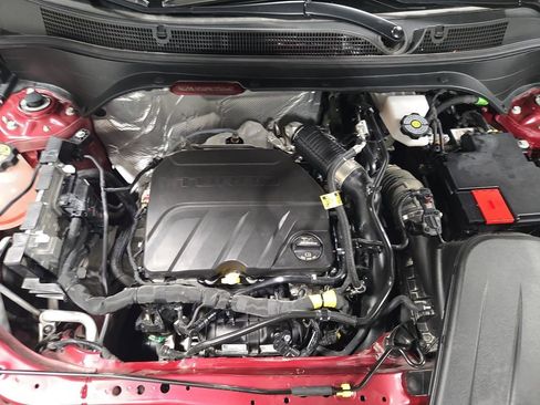 Used 2024 Chevrolet Trax LT w/ Driver Confidence Package image 31