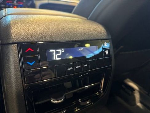 New 2025 Jeep Grand Cherokee L Altitude image 22