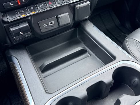 Used 2019 Chevrolet Silverado 1500 RST w/ All-Star Edition image 42