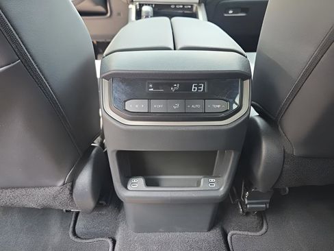 Used 2024 Lexus TX 350 AWD image 22