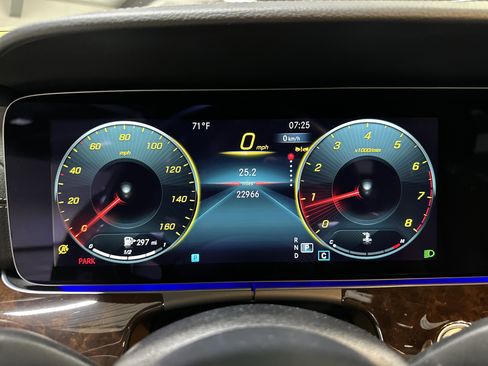 Certified 2023 Mercedes-Benz E 350 4MATIC Sedan image 18