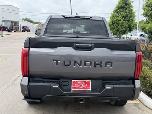 Used 2023 Toyota Tundra SR5 w/ SR5 Convenience Package RWD image 6